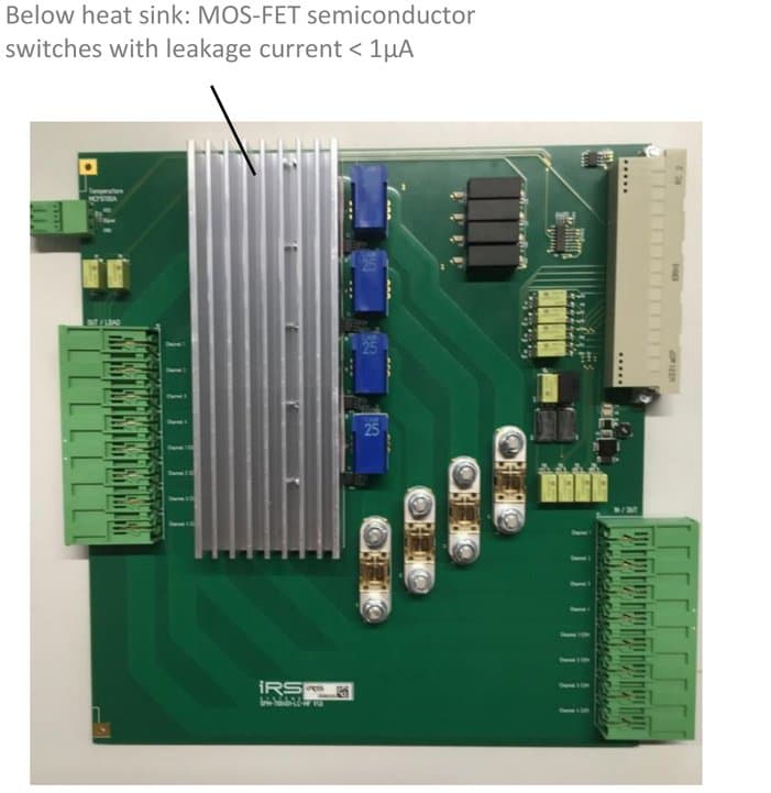 SPM-700401-LC-MF with heat sink above the MOS-FET switches